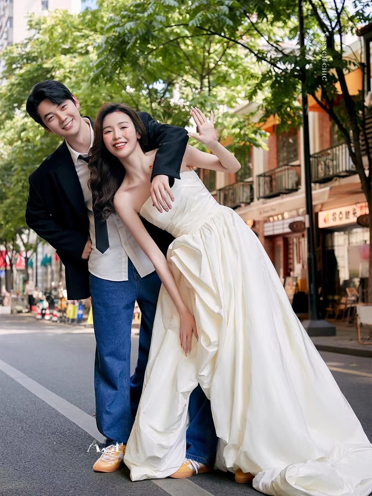 Photography Young - Abito da sposa in denim alla